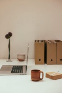 Simple Tips for Organizing a Clutter-Free Workspace at Home